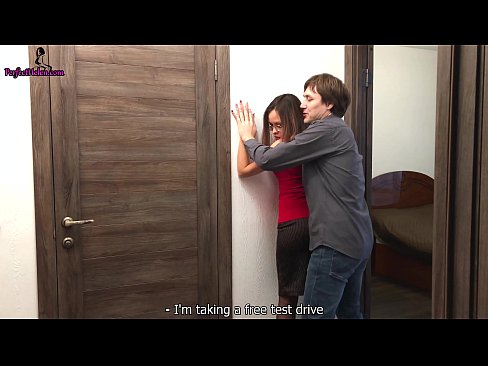 ❤️ Realtor Sexy Yn Synhwyro Mae'n Ysgogi Ei Pussy a'i Ffyc Wrth Werthu Ei Fflat - Krempai ❤️❌ Fideo ffwc wrthon ni ❤